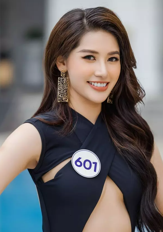 Lộ diện thí sinh đầu tiên lọt top trước giờ lên sóng Chung kết Hoa hậu Hoàn vũ Việt Nam 2022 - Ảnh 2.
