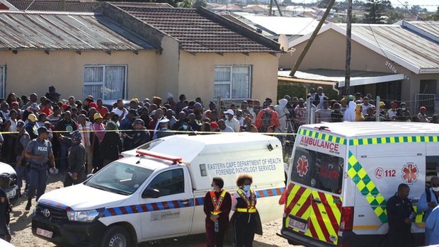 Vụ tử vong chưa rõ nguyên nhân tại hộp đêm ở Nam Phi: Số người thiệt mạng tăng lên 22 - Ảnh 1.
