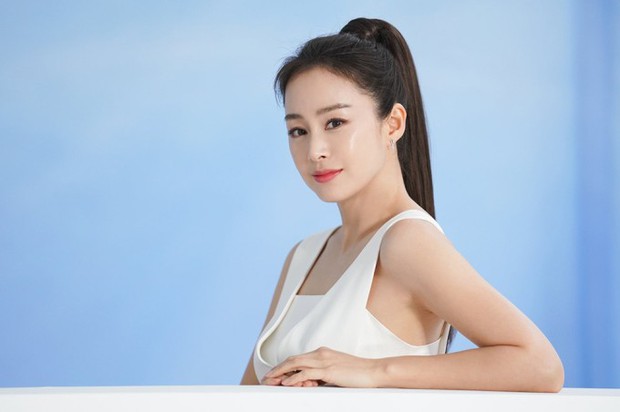 Kim Tae Hee gây ngỡ ngàng với sắc vóc thật ở tuổi 42 - Ảnh 3.