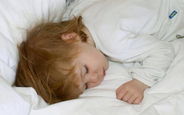 Trẻ ngủ vào 2 khung giờ này không chỉ thúc đẩy chiều cao mà còn phát triển IQ vượt bậc, bố mẹ cần lưu ý - Ảnh 3.