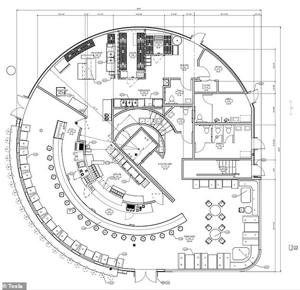 Elon Musk revealed his plan to open an overnight Tesla restaurant in Hollywood, with a movie theater and charging station - Photo 5.