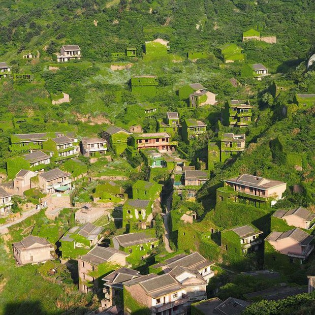 Ngôi làng bất hạnh ở Trung Quốc: Giàu có bậc nhất nhưng bị bỏ hoang, hiện tại trở thành viên ngọc xanh được du khách săn đón - Ảnh 3.