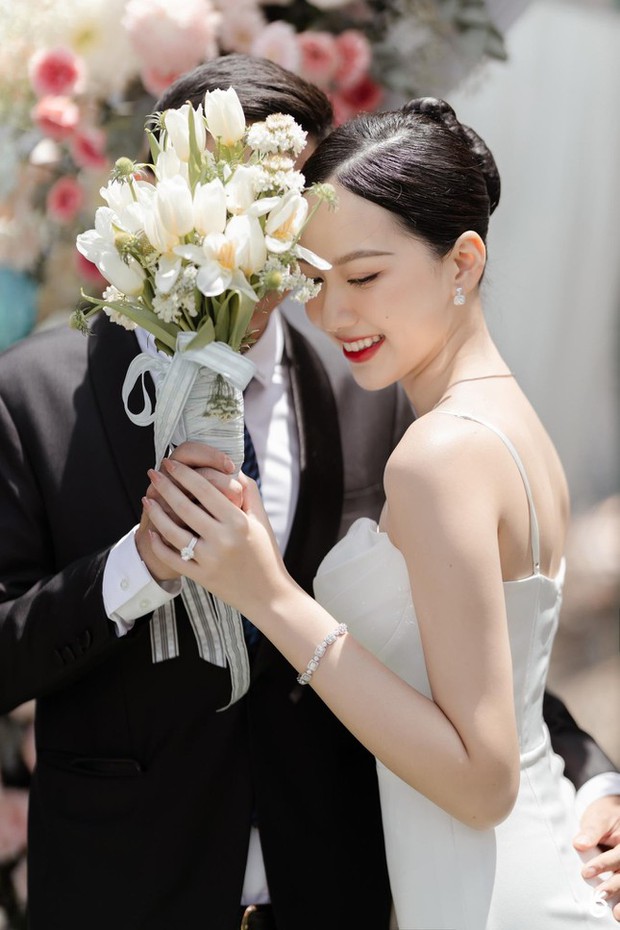 Cô gái có làn da đẹp nhất Hoa hậu Việt Nam 2020 tiết lộ về đám cưới sắp tới  - Ảnh 6.
