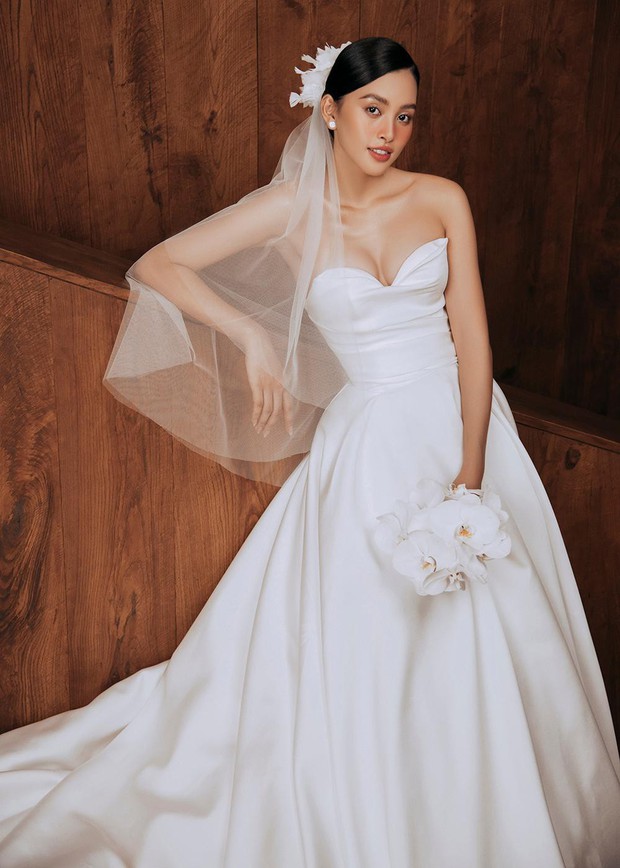Nàng hậu xứ Quảng có gương mặt đạt tỷ lệ vàng đẹp ngọt ngào khi mặc váy cưới - Ảnh 1. Nàng hậu xứ Quảng có gương mặt đạt tỷ lệ vàng đẹp ngọt ngào khi mặc váy cưới - Ảnh 1.