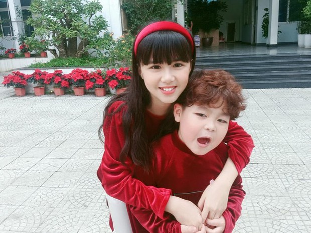Bé Sam Thương ngày nắng về tiết lộ hậu trường các cảnh quay đẫm nước mắt trong phim - Ảnh 5. Bé Sam Thương ngày nắng về tiết lộ hậu trường các cảnh quay đẫm nước mắt trong phim - Ảnh 5.