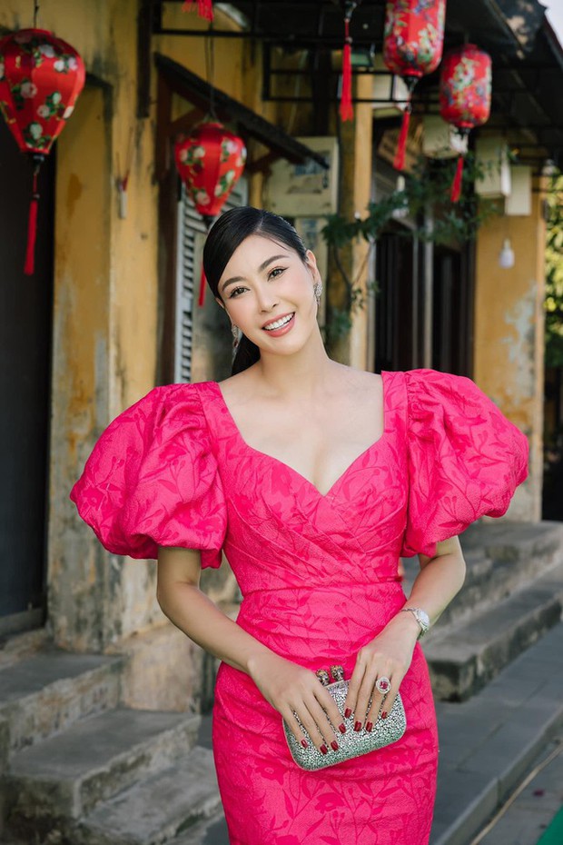 Hoa hậu Hà Kiều Anh, siêu mẫu Minh Tú, Anh Thư làm giám khảo Hoa hậu Hòa bình Việt Nam 2022 - Ảnh 3.