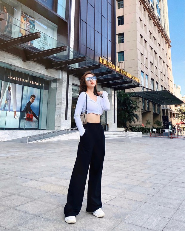 Huyen Lizzie specializes in wearing crop tops to show off her slim waist: How to mix clothes gracefully without being ostentatious - Photo 7.