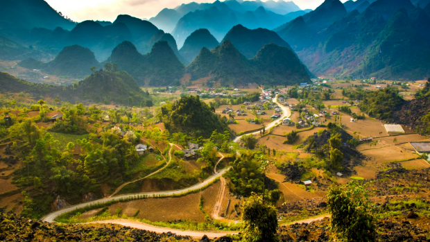 Travel blogger nước ngoài gợi ý 9 trải nghiệm nên có 1 lần trong đời: Phượt xuyên Việt được gọi tên, sánh vai cùng các tour quốc tế - Ảnh 3.