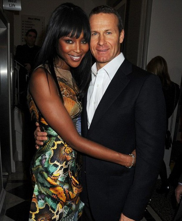 Nàng báo đen Naomi Campbell: Niềm hạnh phúc làm mẹ ở tuổi 50 và câu chuyện tình yêu tốn nhiều giấy mực với chàng tỷ phú - Ảnh 4. Nàng báo đen Naomi Campbell: Niềm hạnh phúc làm mẹ ở tuổi 50 và câu chuyện tình yêu tốn nhiều giấy mực với chàng tỷ phú - Ảnh 4.