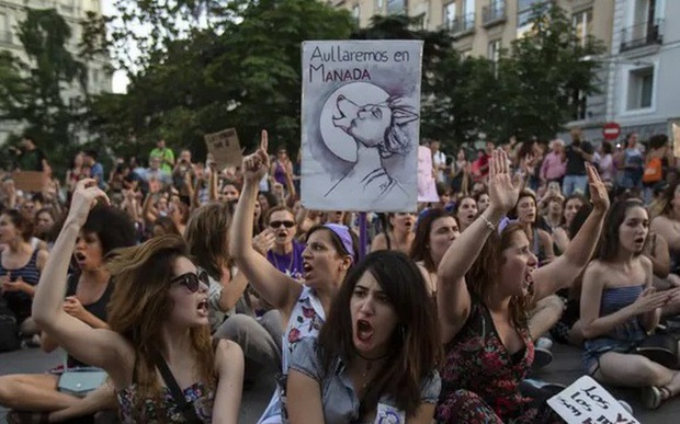 Tây Ban Nha hướng đến quy định: Quan hệ tình dục không đồng thuận là cưỡng hiếp - Ảnh 1.