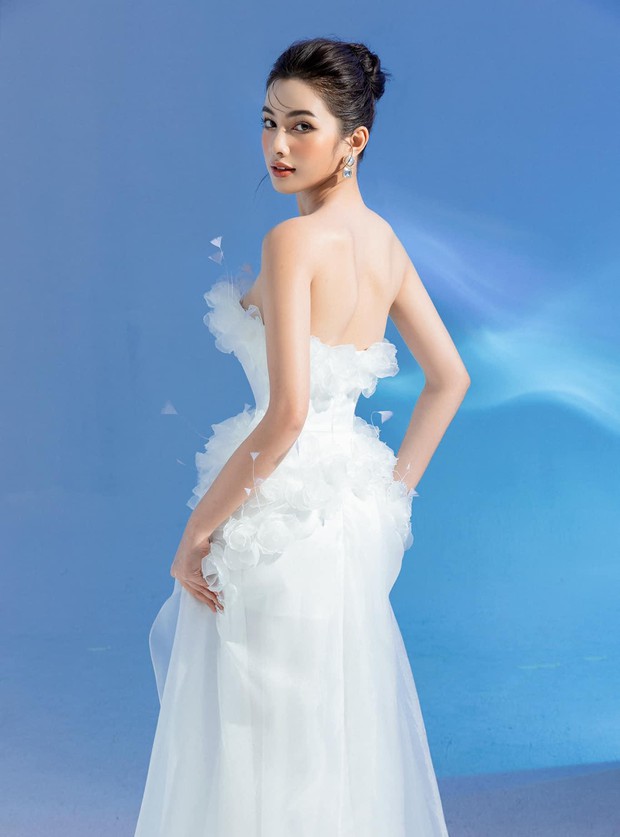 Kỳ Duyên thả dáng nóng bỏng với váy cut-out, Khánh Vân mặc váy dạ hội sexy cách điệu từ áo tắm - Ảnh 5.