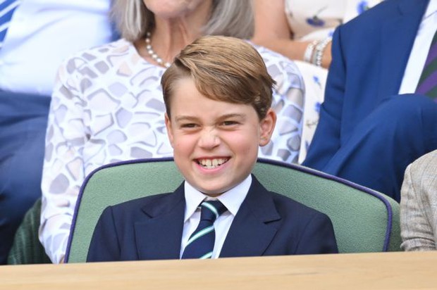 Loạt biểu cảm hài hước của Hoàng tử George khi lần đầu tiên xem quần vợt cùng cha mẹ - Ảnh 5.