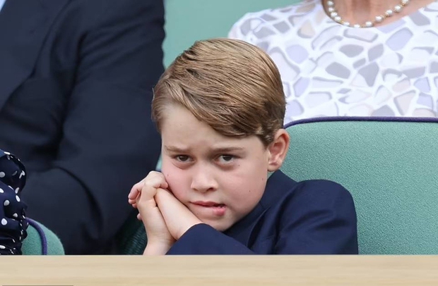 Loạt biểu cảm hài hước của Hoàng tử George khi lần đầu tiên xem quần vợt cùng cha mẹ - Ảnh 7.