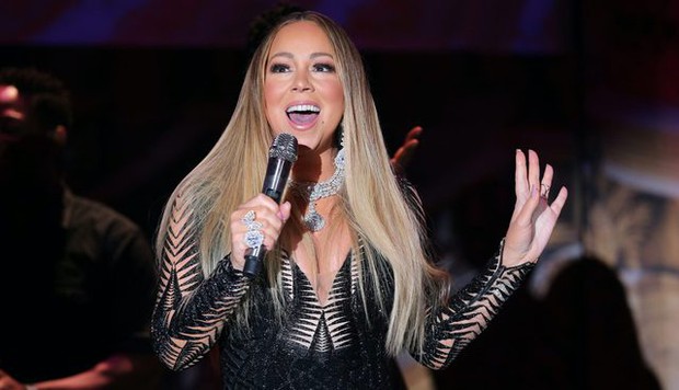 Khám phá bộ nữ trang của họa mi nước Mỹ Mariah Carey: Diva top đầu thế giới không ngại diện lại đồ cũ - Ảnh 7.