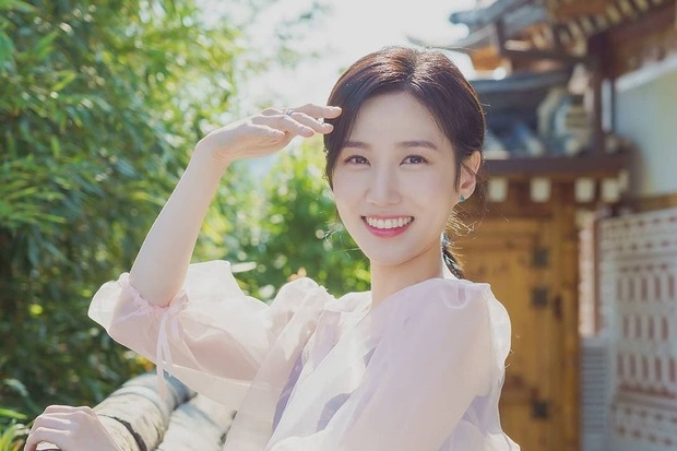 Nữ luật sư kỳ lạ Park Eun Bin: Là diễn viên nhưng sợ xem phim, từng giả trai cực ấn tượng - Ảnh 14.