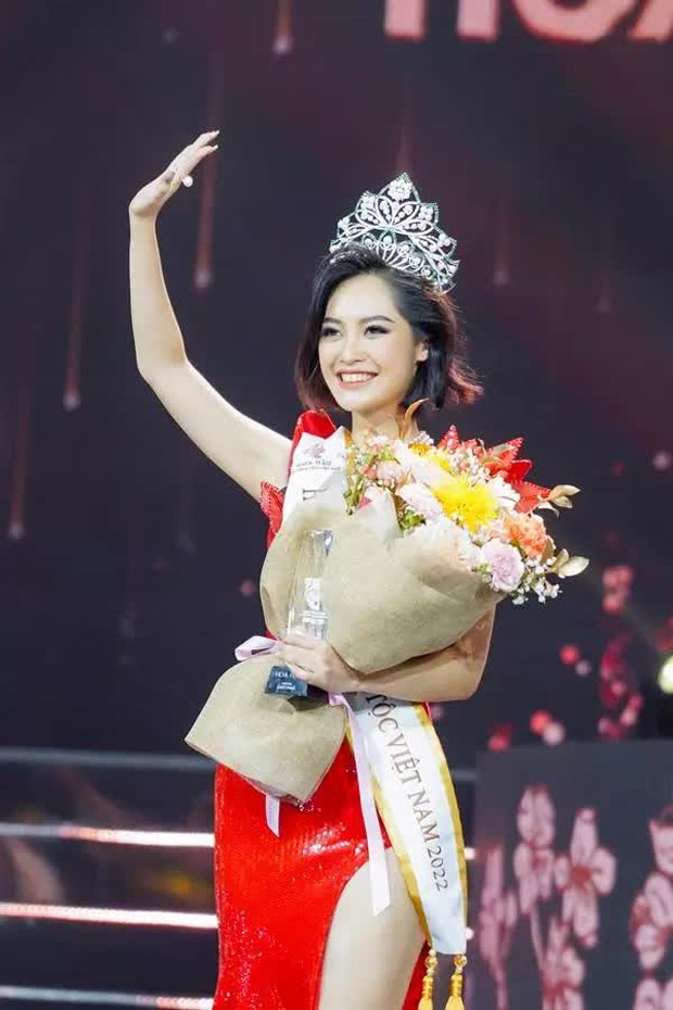 Nghi cặp kè đại gia, PR web phim 18+, Hoa hậu dân tộc Nông Thúy Hằng nói gì? - Ảnh 1.