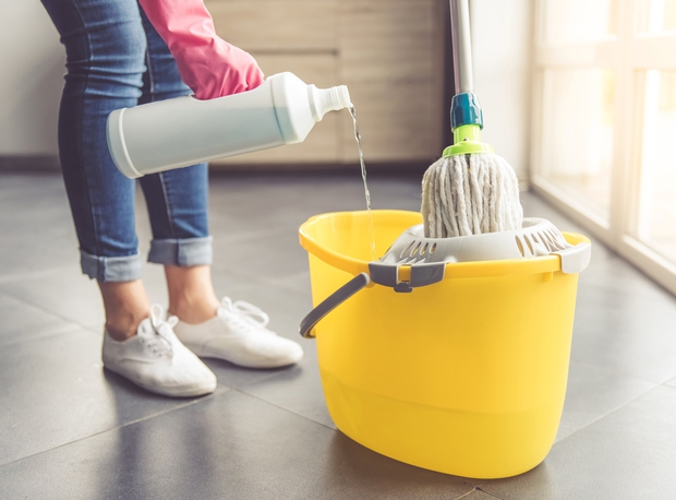 Quy tắc này chắc chắn sẽ giúp các chị em thay đổi cách dọn dẹp nhà cửa, để nhà sạch thơm, tâm trạng phấn chấn - Ảnh 2.