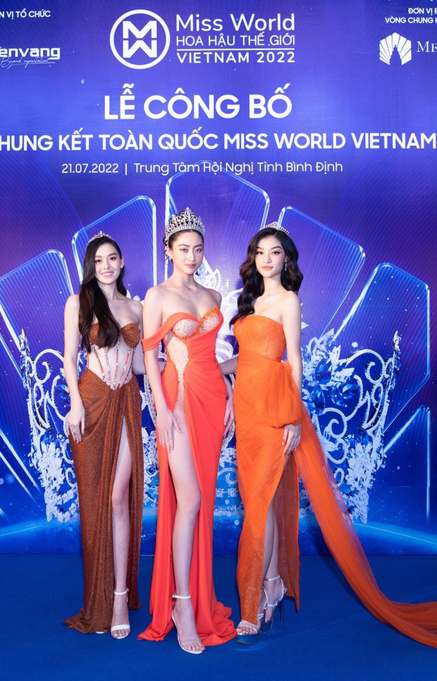 Top 3 Miss World Vietnam 2019 hội ngộ trên thảm đỏ, khoe nhan sắc nóng bỏng trước khi hết nhiệm kỳ - Ảnh 2.