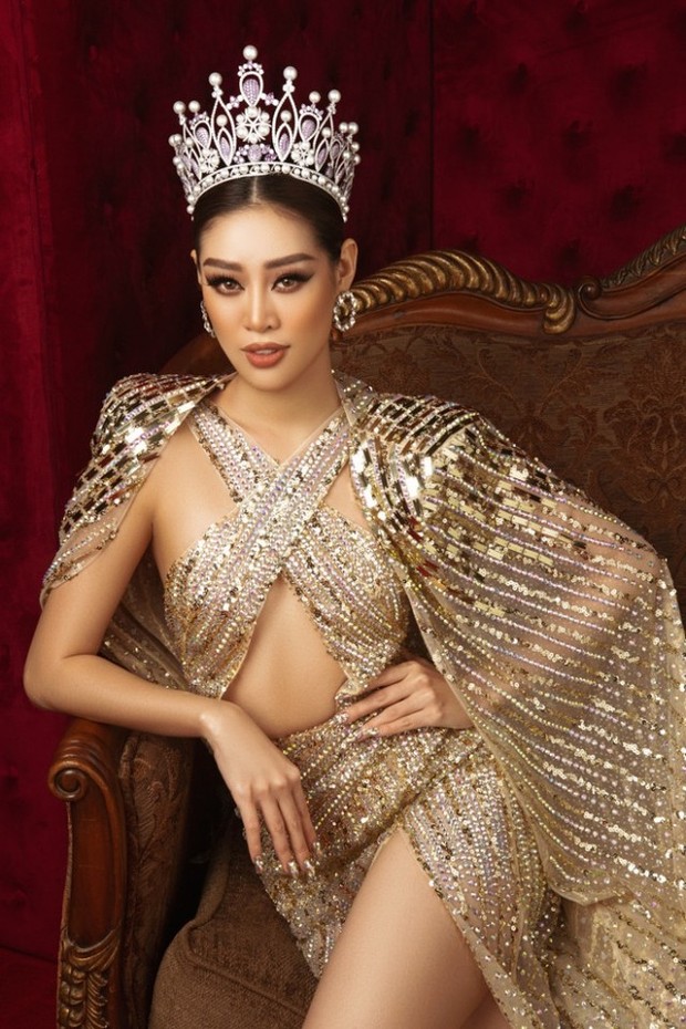 Choáng với bức ảnh đắt đỏ của 12 mỹ nhân Miss Universe - Ảnh 5.