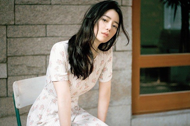 Mỹ nhân hứa hẹn lấn át nhan sắc Song Hye Kyo ở bom tấn mới, nổi tiếng vì chuyên trị vai quyến rũ - Ảnh 8.