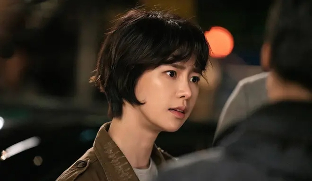 Mỹ nhân hứa hẹn lấn át nhan sắc Song Hye Kyo ở bom tấn mới, nổi tiếng vì chuyên trị vai quyến rũ - Ảnh 6.