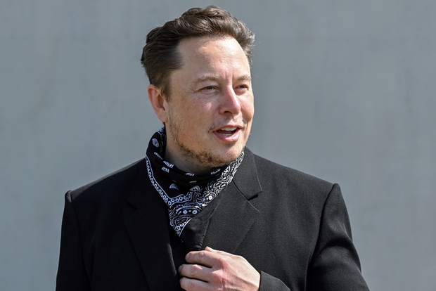 “Quản gia” bí ẩn đứng sau Elon Musk: Người quản lý phần lớn tiền của tỷ phú Tesla, lặng lẽ đứng sau ánh hào quang - Ảnh 3