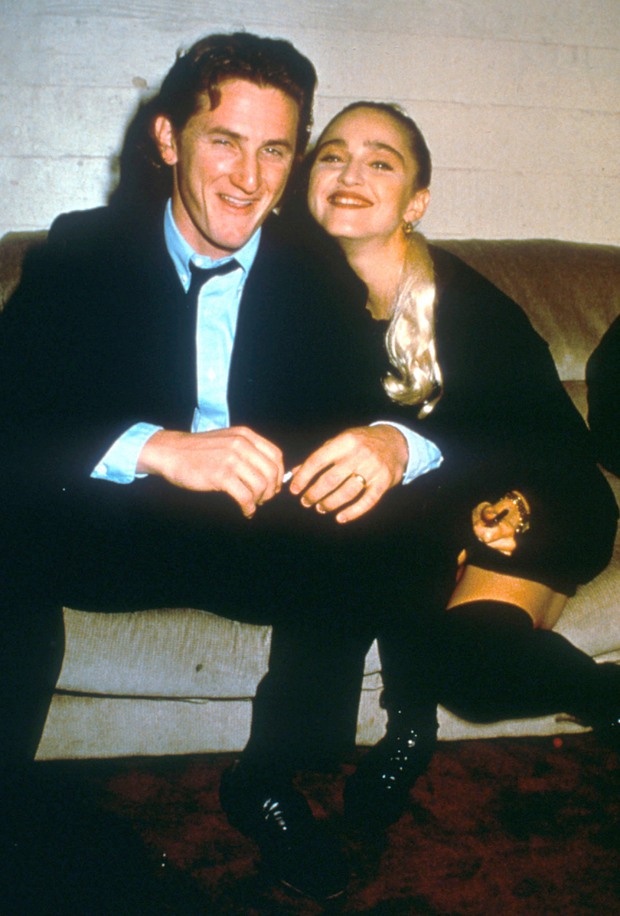 Pop Queen Madonna: Dating all young men but lingering on her unrequited unrequited love with a famous actor - Photo 3.