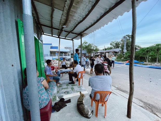 9 ngư dân Bình Thuận trở về từ cõi chết - chuyện chưa kể: Những đứa con ở lại với mẹ biển - Ảnh 3.