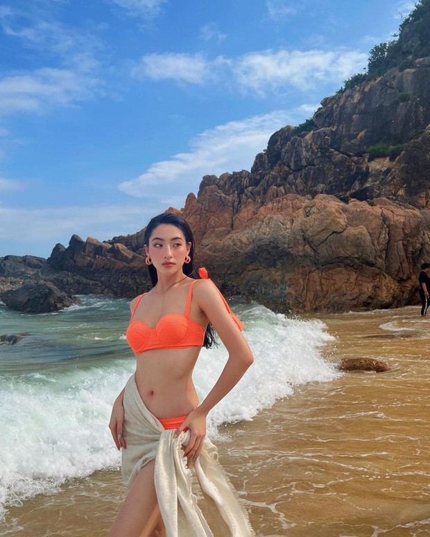 Doãn Hải My khoe dáng sexy trên du thuyền với bikini, Á hậu Phương Anh mặc váy khoét eo nóng bỏng - Ảnh 7.