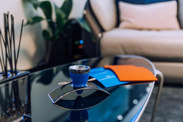 Bugatti mở quán cà phê ‘đi một lần cho biết’ với giá 1,4 triệu đồng/cốc - Ảnh 2.