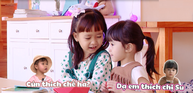 Con gái Tú Vi - Văn Anh khóc liên tục vì nhớ bố mẹ khi tham gia chương trình thực tế - Ảnh 2. Con gái Tú Vi - Văn Anh khóc liên tục vì nhớ bố mẹ khi tham gia chương trình thực tế - Ảnh 2.