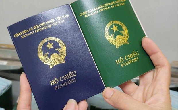 Pháp vẫn công nhận hộ chiếu mẫu mới của Việt Nam - Ảnh 1. Pháp vẫn công nhận hộ chiếu mẫu mới của Việt Nam - Ảnh 1.