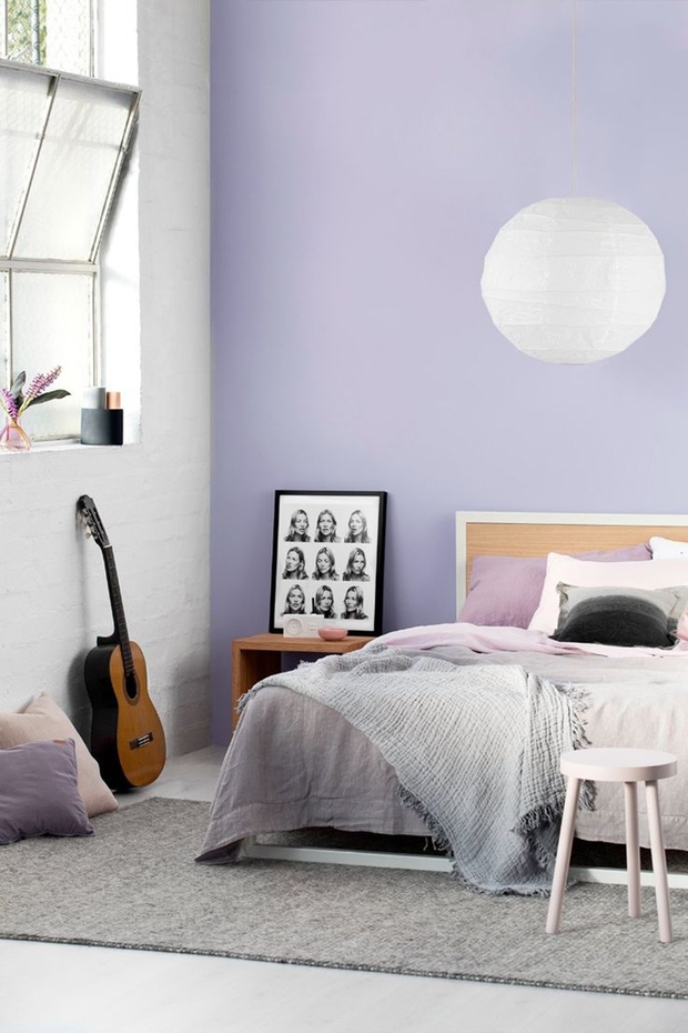 Những căn phòng ngủ sẽ khiến chị em thích mê với gam màu oải hương lãng mạn - Ảnh 7.