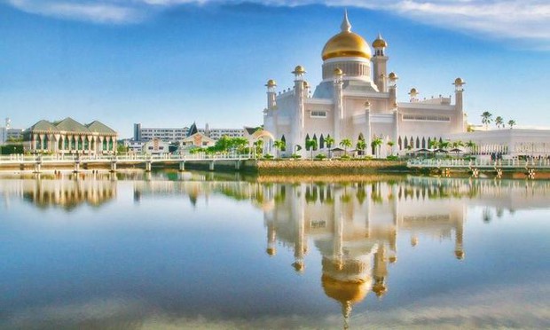 Vương quốc Brunei - “Hòn ngọc xanh” giàu có của Đông Nam Á - Ảnh 1. Vương quốc Brunei - “Hòn ngọc xanh” giàu có của Đông Nam Á - Ảnh 1.