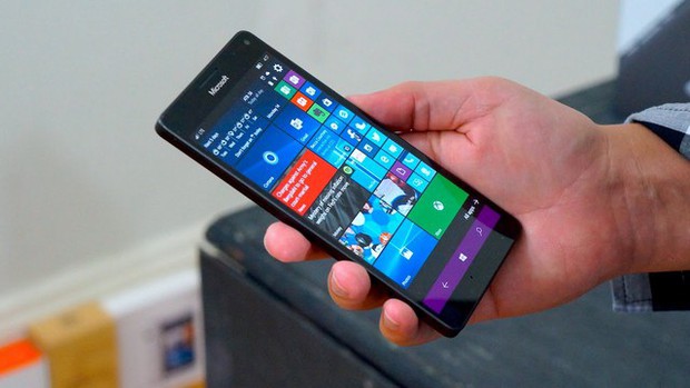 Một thập kỷ thử sức và thất bại trên thị trường smartphone của Microsoft - Ảnh 9. Một thập kỷ thử sức và thất bại trên thị trường smartphone của Microsoft - Ảnh 9.