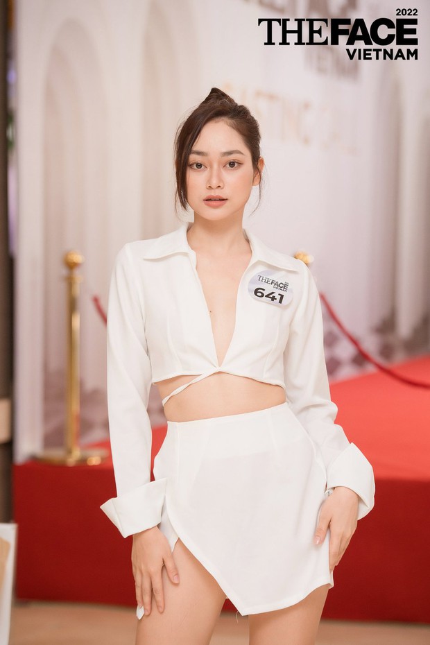 Hoa hậu Kỳ Duyên, Minh Triệu khoe khả năng catwalk - Ảnh 10.