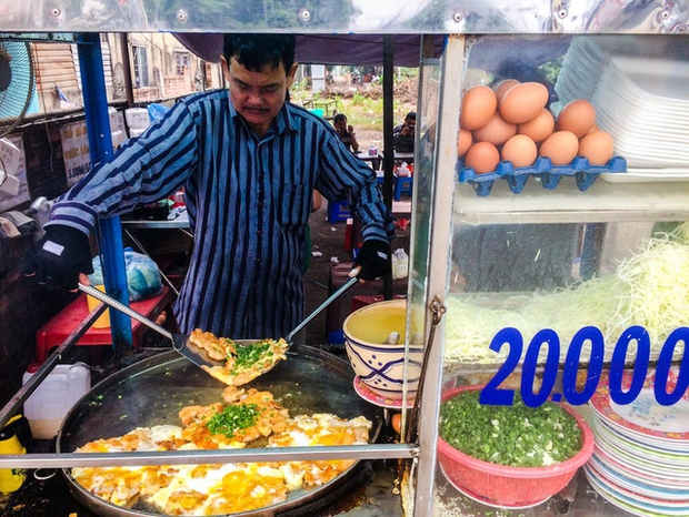 Lonely Planet: 6 điều đừng quên khi chinh phục mê cung đồ ăn đầy mê hoặc ở Việt Nam - Ảnh 3.