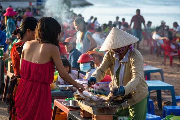 Lonely Planet: 6 điều đừng quên khi chinh phục mê cung đồ ăn đầy mê hoặc ở Việt Nam - Ảnh 5.
