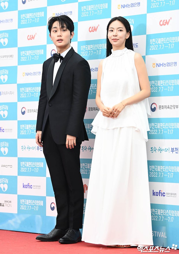 Siêu thảm đỏ BIFAN 2022: Minho (SHINee) soái ngút ngàn, nữ thần Kpop Han Sun Hwa và tình cũ G-Dragon đọ sắc bất phân thắng bại - Ảnh 22.