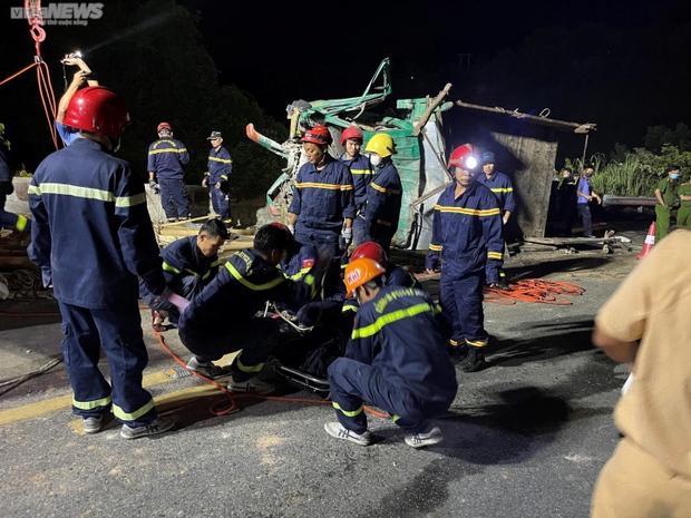 Tai nạn thảm khốc khiến 6 người thương vong ở Huế: Thông tin mới nhất  - Ảnh 1.