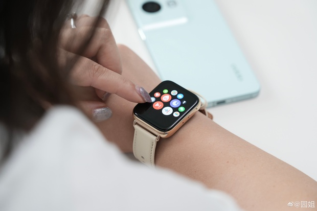 OPPO Watch 3 và Watch 3 Pro ra mắt: Thiết kế giống Apple Watch, Snapdragon W5 Gen 1, pin 5 ngày, giá từ 5.2 triệu đồng - Ảnh 9.