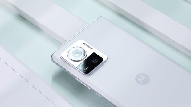 Motorola ra mắt smartphone có camera 200MP đầu tiên trên thế giới - Ảnh 2.