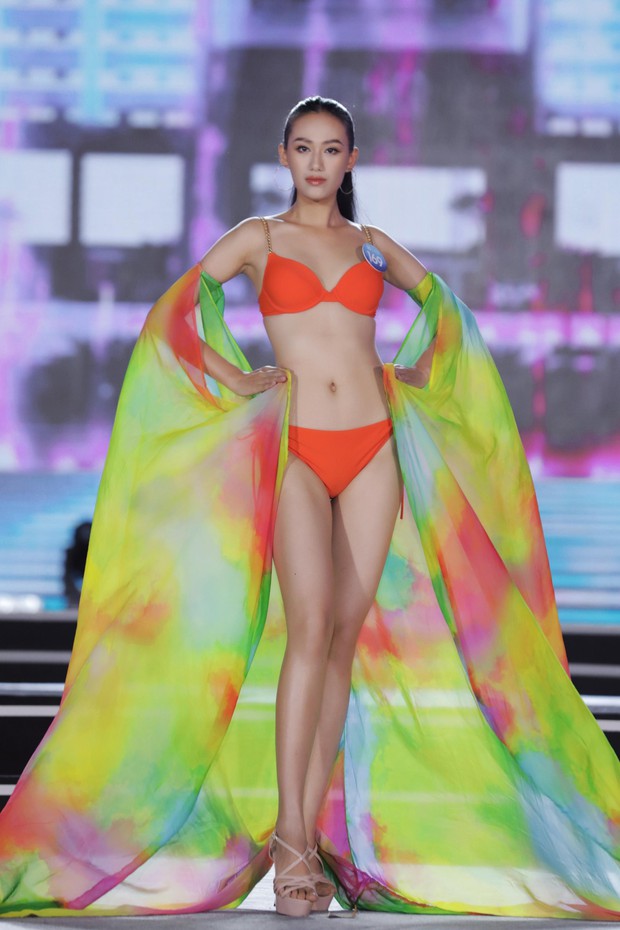 Mãn nhãn màn trình diễn bikini đẹp mắt của Top 20 Miss World Vietnam 2022 - Ảnh 9.