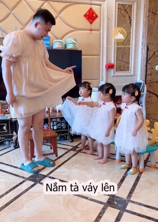 Bố dạy 3 con gái cách ngồi chuẩn dáng công chúa - Ảnh 2.