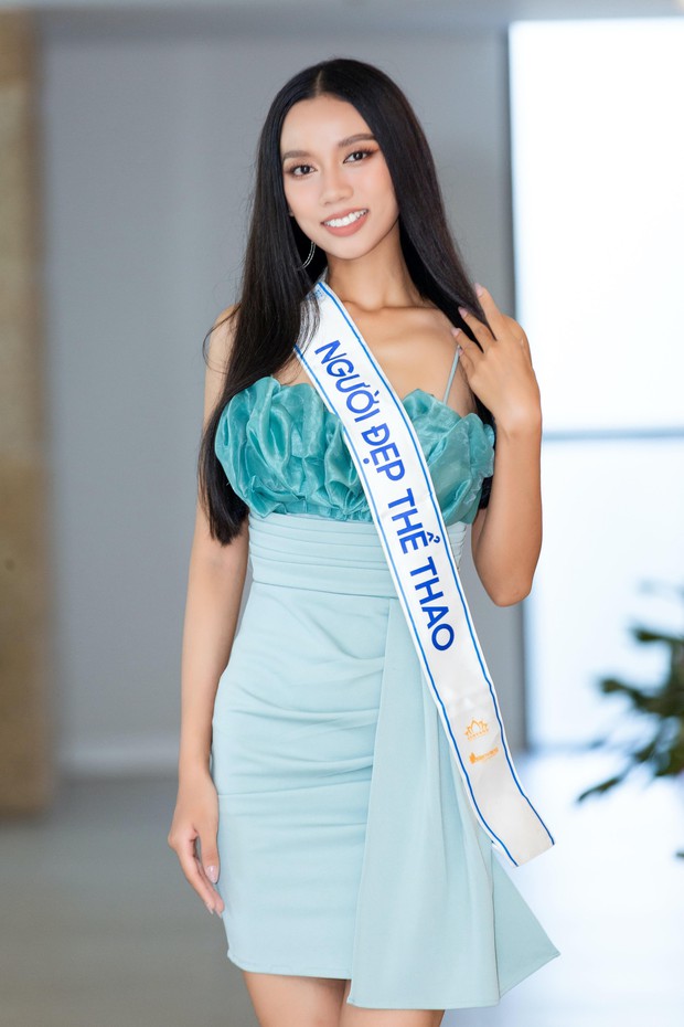 Nhan sắc xinh đẹp hút hồn của top 3 Miss World Vietnam 2022 tại sự kiện đầu tiên sau đăng quang - Ảnh 10.