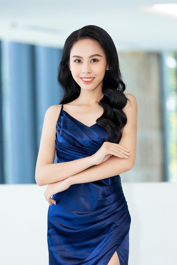 Nhan sắc xinh đẹp hút hồn của top 3 Miss World Vietnam 2022 tại sự kiện đầu tiên sau đăng quang - Ảnh 12.