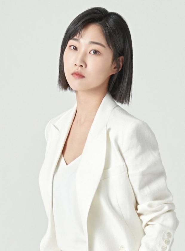 Nắng xuân Choi Soo Yeon trong phim Nữ Luật Sư Kỳ Lạ Woo Young Woo là ai? - Ảnh 8.