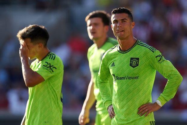 MU đại bại, Ronaldo lại có hành động khó coi - Ảnh 2.