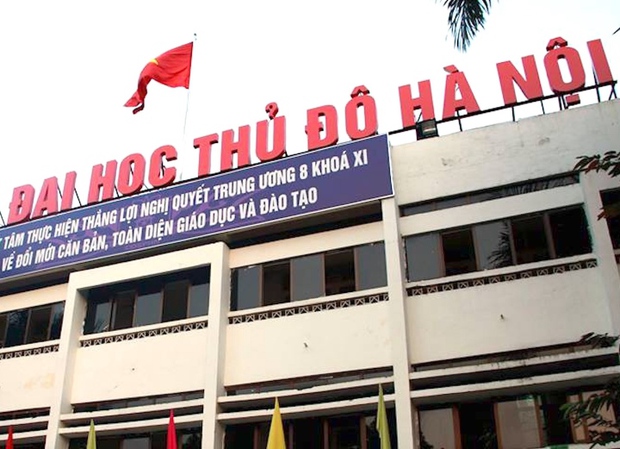Sinh viên tố thầy giáo quấy rối tình dục, Đại học Thủ đô Hà Nội nói gì? - Ảnh 1.