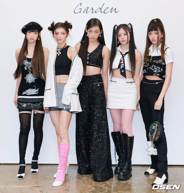 Sao Hàn nô nức đổ bộ sự kiện của Chanel: NewJeans lần đầu xuất hiện đã được khen, Chaeyoung (TWICE) mặc đơn giản vẫn cực ngầu - Ảnh 1. Sao Hàn nô nức đổ bộ sự kiện của Chanel: NewJeans lần đầu xuất hiện đã được khen, Chaeyoung (TWICE) mặc đơn giản vẫn cực ngầu - Ảnh 1.